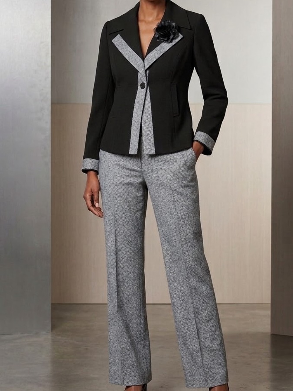 Vex Two-Piece Pant Suit Size 10/12